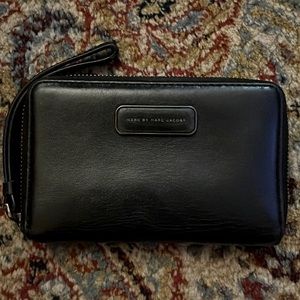 VTG Marc By Marc Jacobs Wallet Wristlet